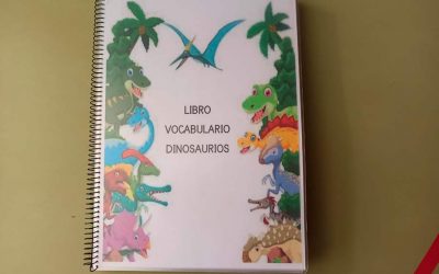 LIBRO DE VOCABULARIO: DINOSAURIOS